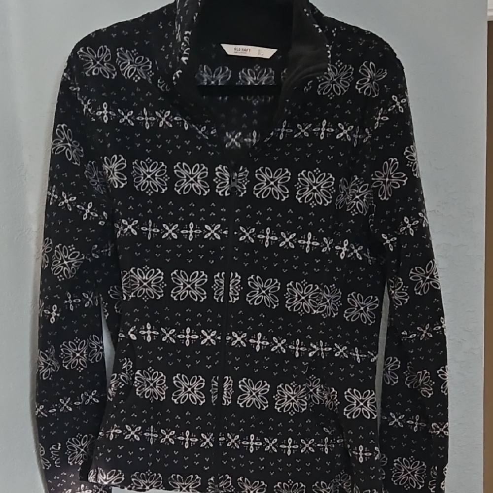 Old NAVY Black and White Patterned Women's ZIP FLANNEL